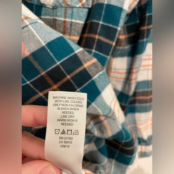 Maurice’s hooded plaid button down tunic shirt Medium - Picture 5 of 8